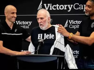Popovich reapareci� con Manu Gin�bili y Tim Duncan