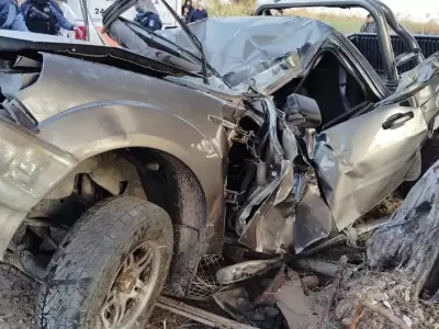 Tragedia en la madrugada: un joven perdi� la vida al volcar su camioneta