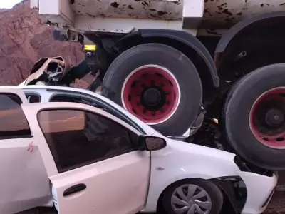 Tragedia en Alta Monta�a, dos personas perdieron la vida en un accidente entre dos camiones y un auto. Fuente: Ministerio de Seguridad