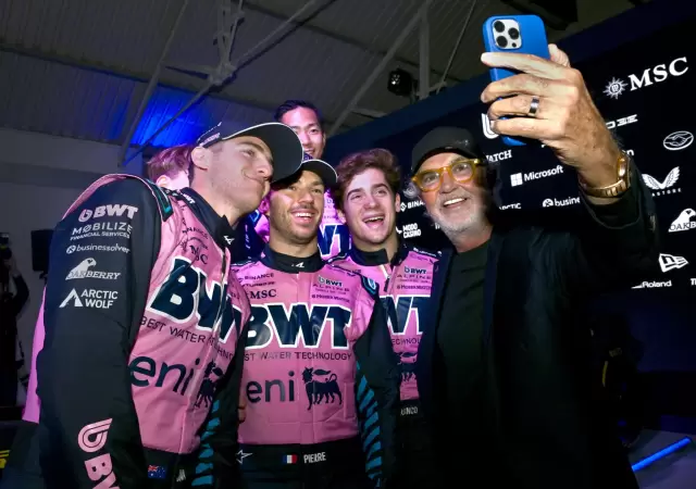 Briatore toma el poder total del equipo Alpine.