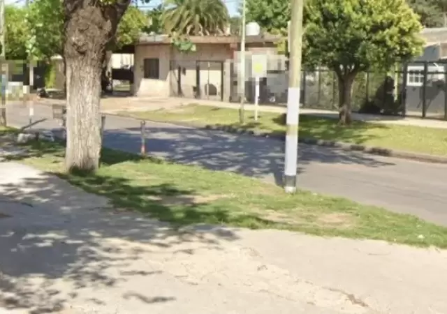 En este barrio bonaerense ocurri� el violento hecho. (Foto: gentileza Cr�nica)