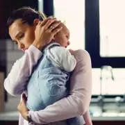 Pensamientos intrusivos, ansiedad y culpas: el otro lado de la maternidad