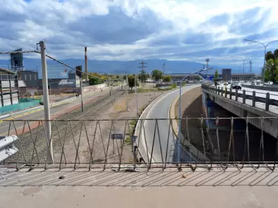 Se trata de un nuevo puente que vincular� la zona del parque Mitre y la cancha de Godoy Cruz con la Costanera.