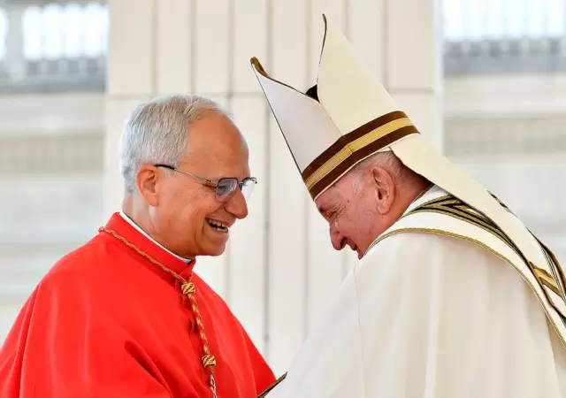 Prevost con el papa Francisco.