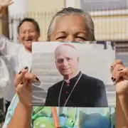 Cardenales de Estados Unidos desestimaron la nacionalidad de Le�n XIV para votarlo