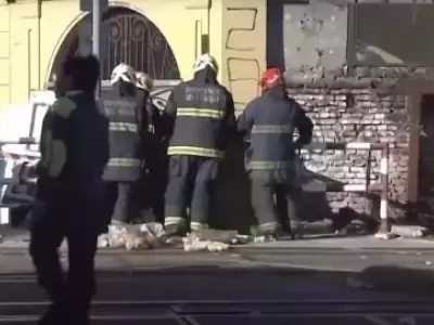 Una persona perdi� la vida y otra se encuentra grave tras colisionar contra una dotaci�n del tren Sarmiento/ Fuente: Captura de pantalla