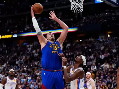 La NBA est� que arde, en unos playoffs inolvidables.