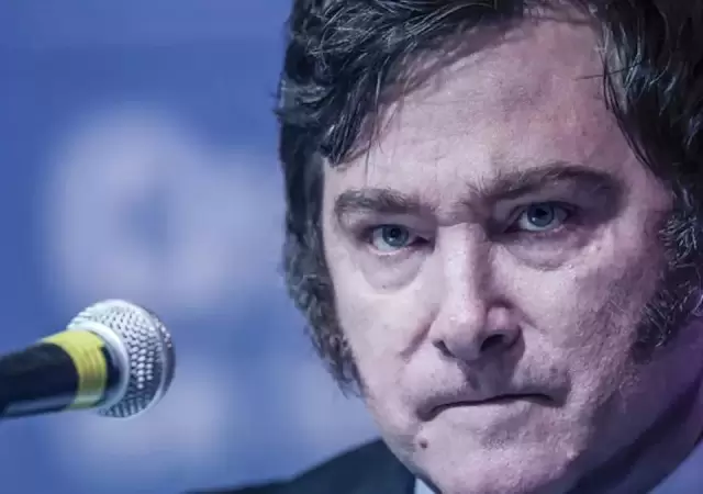 Javier Milei critic� en dur�simos t�rminos a los periodistas.