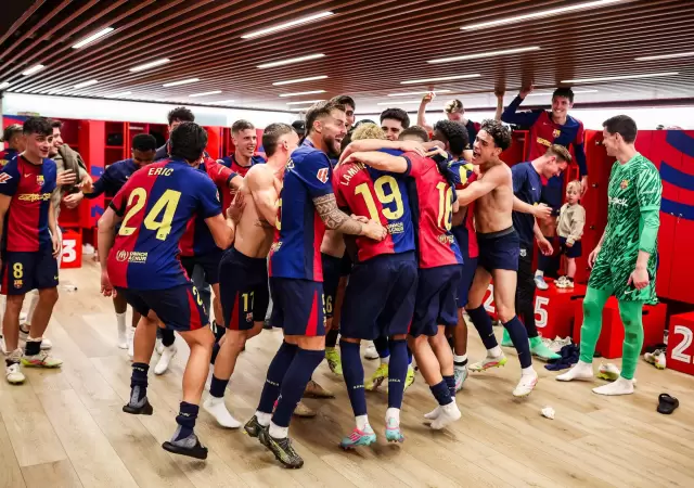 El loco festejo del Barcelona tras la victoria