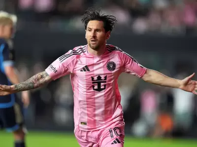 Lionel Messi tendr� que elegir su mejor gol.