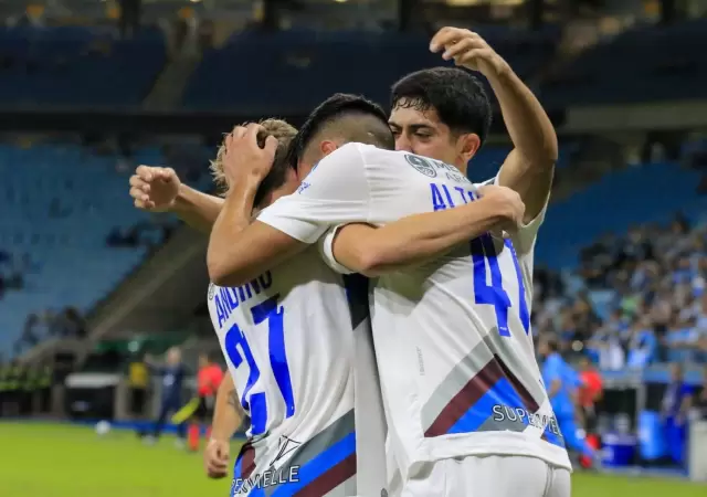 Godoy Cruz hizo su negocio en Brasil