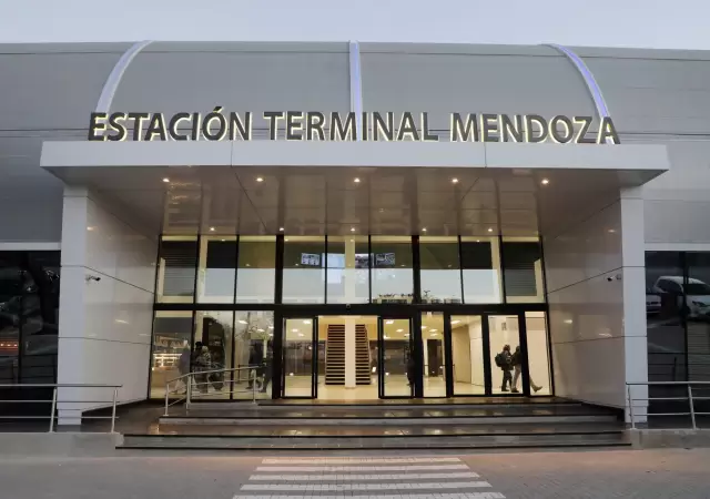 Terminal de �mnibus Mendoza.