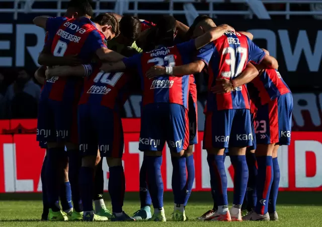 El plantel de San Lorenzo no entren� por falta de pago.