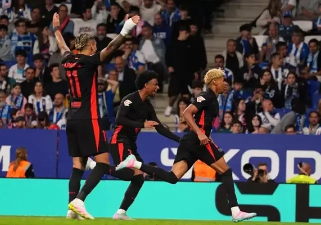 Lamine Yamal marc� otro gol de antolog�a