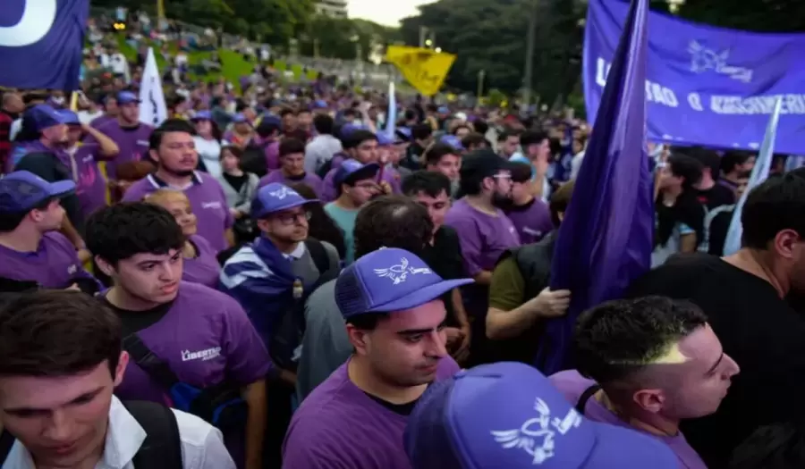 Movilizaci�n en Parque Mitre