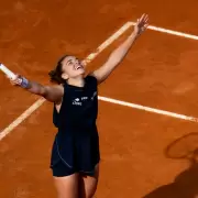 El tenis italiano es una fiesta, campeona italiana y puede repetir ma�ana con Sinner