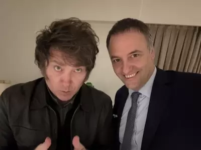 Manuelo Adorni en el b�nker de La Libertad Avanza junto con el presidente Javier Milei/ Fuente: X de Manuel Adorni