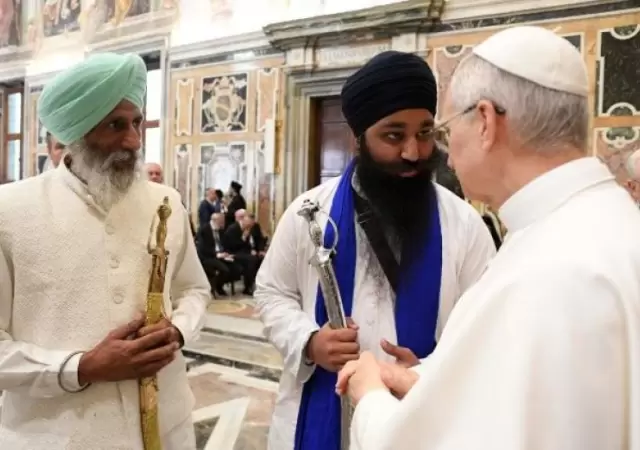 El nuevo papa se ha mostrado abierto a seguir ciertos preceptos de Francisco sobre la relaci�n de la iglesia con el mundo.