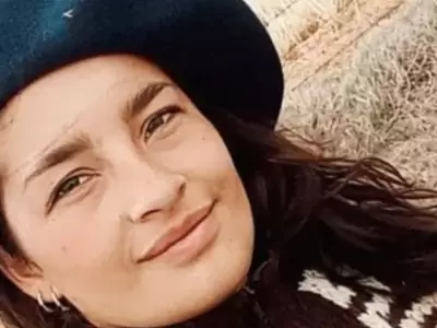 Imagen de la joven encontrada sin vida tras en violento temporal. (Foto: web)