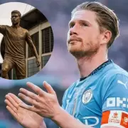 Kevin De Bruyne podr�a irse del Manchester City, y el club prepara su estatua en el Etihad Stadium