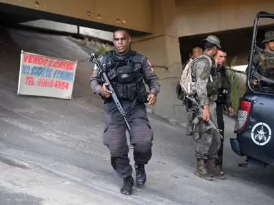 Polic�a Brasil.