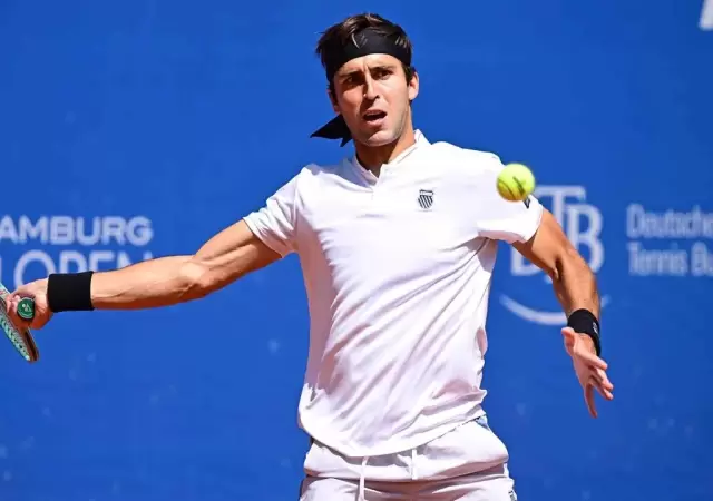 Tomas Etcheverry sigue con viento a favor