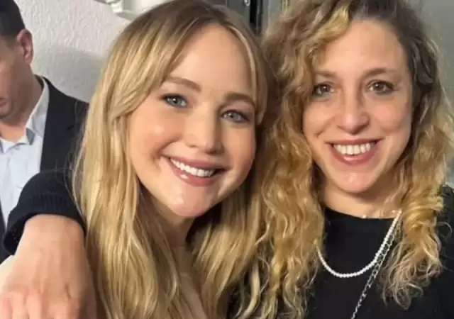 Jennifer Lawrence con Ariana Harwicz.