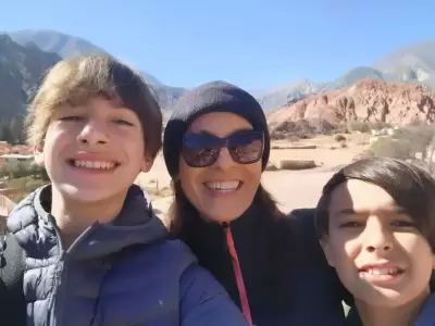 Laura Leguizam�n junto a sus hijos. (Imagen: web)