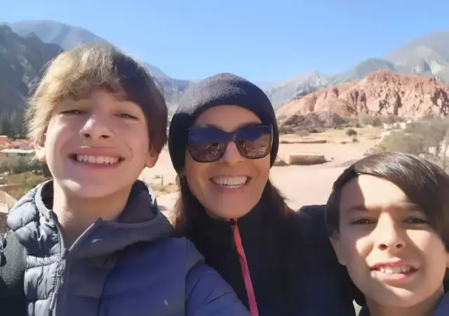 Laura Leguizam�n junto a sus hijos. (Imagen: web)