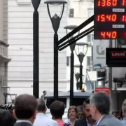 Luego de los anuncios sobre d�lares, baj� la cotizaci�n de todas las versiones