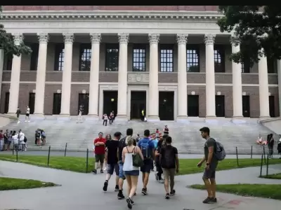 Harvard est� viviendo uno de los momentos m�s complicados de su larga trayectoria.