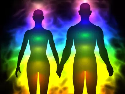 La cim�tica es el nombre que se le da al estudio de las vibraciones u ondas de sonido sobre la materia, ya sea agua, aire o incluso el propio cuerpo.