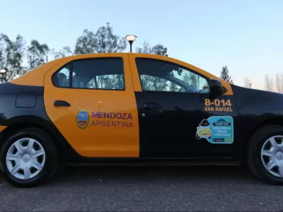 En un mes aumentar�n los taxis en Mendoza/