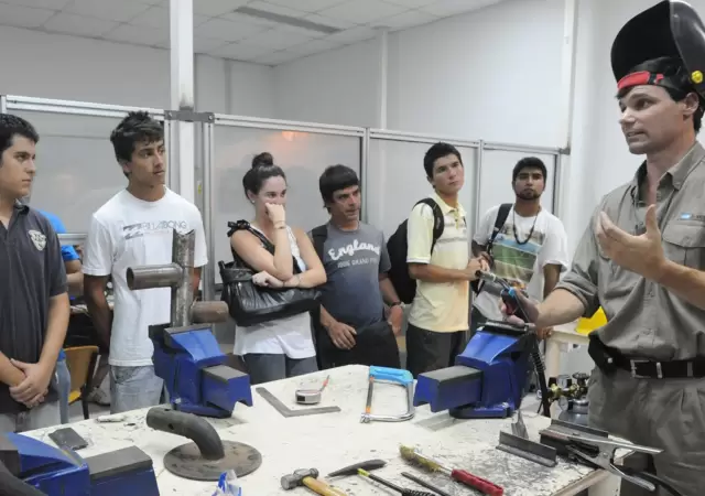 Los puestos se ubican en todo el pa�s y hay opciones con y sin experiencia./