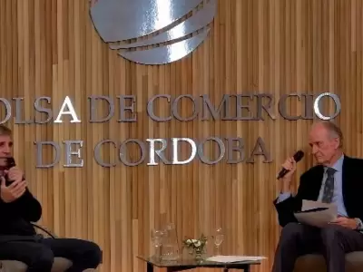 Caputo en la Bolsa de C�rdoba