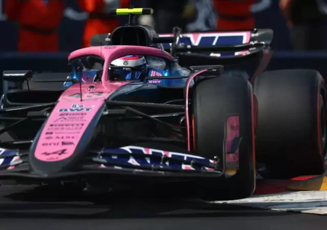 El argentino largar� desde la posici�n 18 luego de las penalizacione de Oliver Bearman y Lance Stroll. Fuente:  Peter Fox