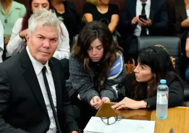 Fernando Burlando, el abogado de Dalma y Gianinna Maradona habl� sobre el esc�ndalo en el juicio por la muerte del Diez/ Fuente: X
