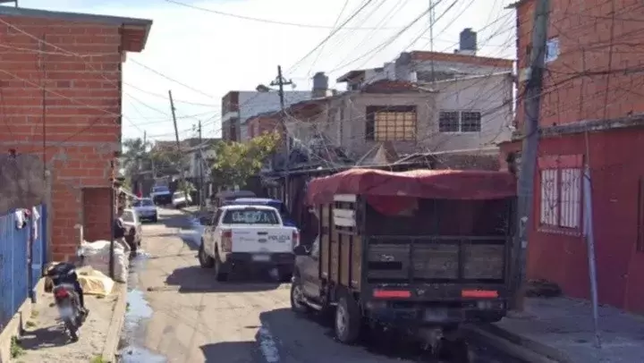 El cuerpo apareci� en este sector del conurbano. (Foto: web)