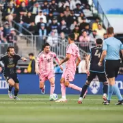 Con un golazo de tiro libre de Lionel Messi, salv� al Inter de otra derrota