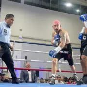 Finalmente Coki Soto sigue siendo campeón Fedelatin ligero
