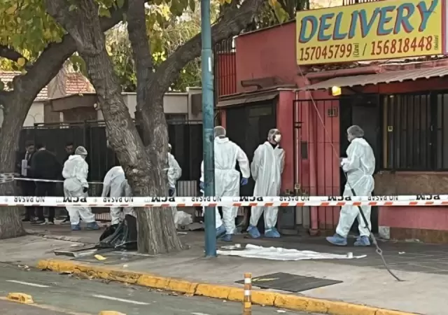 Asesinaron a un comerciante en Godoy Cruz: su hermano lo hall� en el ba�o del local