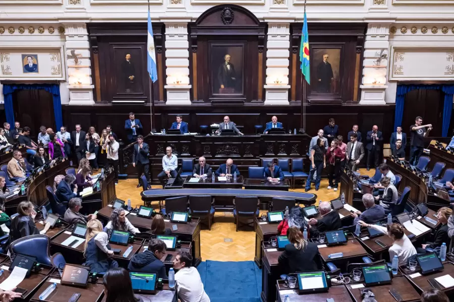 Buscan mayor�a en la Legislatura bonaerense