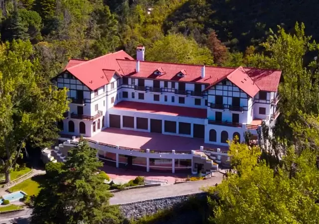El Gran Hotel Villavicencio, ubicado al pie de la Cordillera de los Andes/