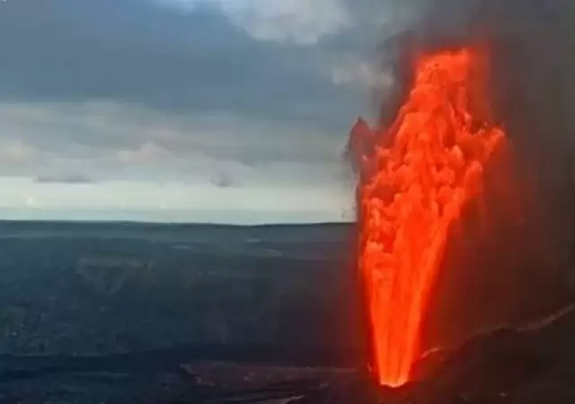 La monta�a de fuego hawaiana es un atractivo natural, pero tambi�n un riesgo constante para todo el archipi�lago.