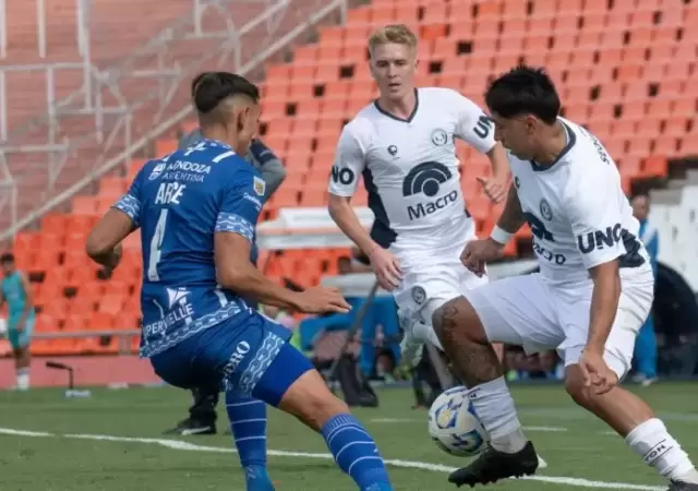 Godoy Cruz e Independiente Rivadavia.