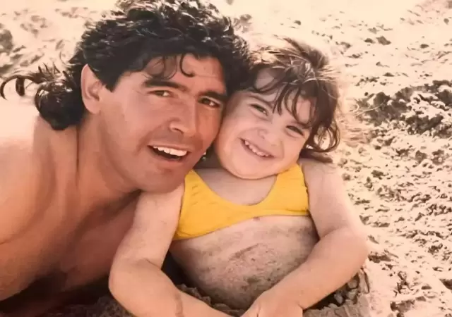 Gianinna Maradona se descompens en el juicio por la muerte de su pap. Fuente: Web