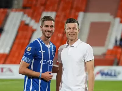 Rasmussen volver�a el equipo titular