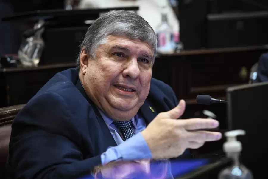Senador Jos� Mayans