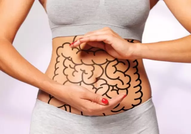 La fruta antioxidante que protege el revestimiento mucoso del colon