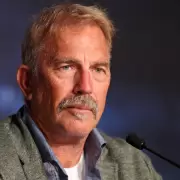 Kevin Costner fue denunciado luego de filmar una escena de violaci�n no guionada